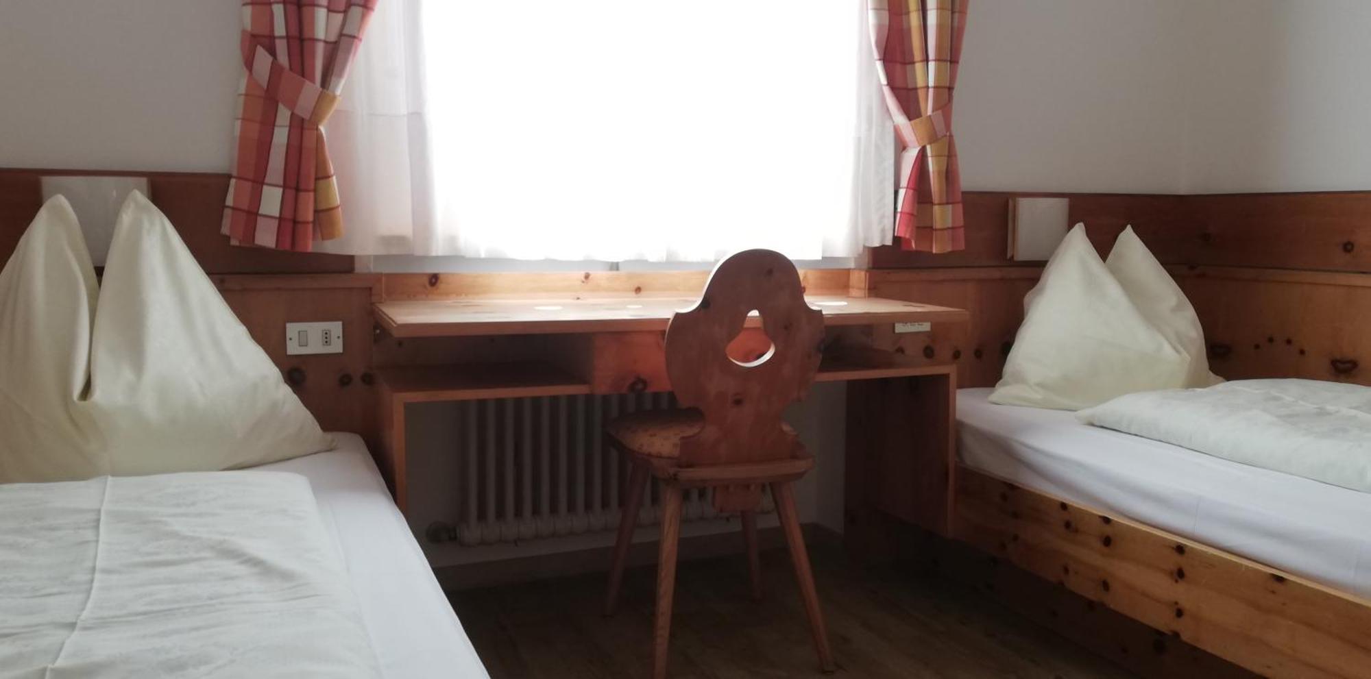 Ferienwohnungen St Hippolyt Mit Hallenbad Lagundo Kültér fotó