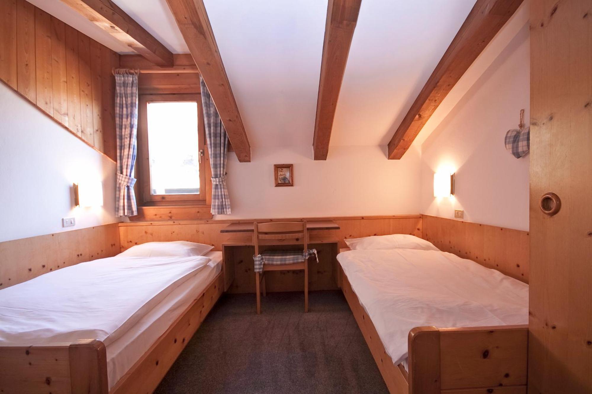 Ferienwohnungen St Hippolyt Mit Hallenbad Lagundo Kültér fotó